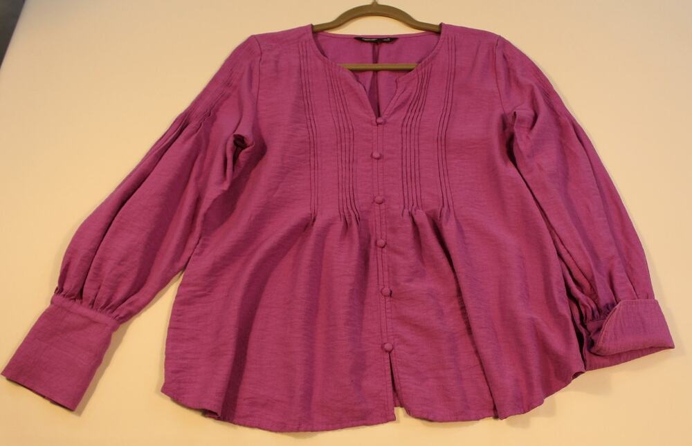 Simply Vera Vera Wang Womens M Pink Pintuck Blouse Long Sleeve V-Neck Top